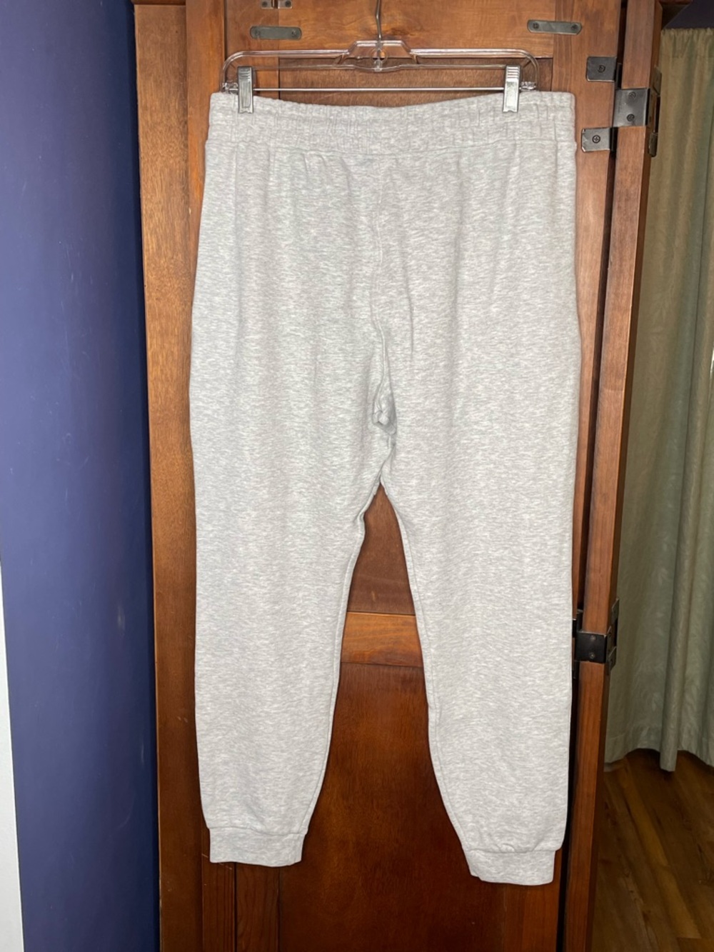 Gymshark Training Fleece Joggers Gray Sweatpants Athletic Loungewear Sporty L - Picture 8 of 10